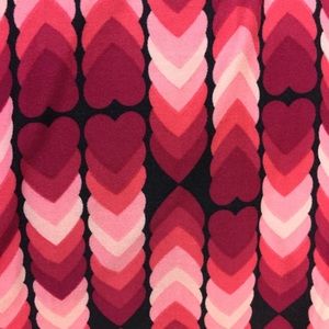 LulaRoe Leggings. Size TC. Heart print.
